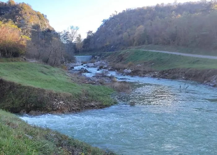 Bari Lejlighed Buzet